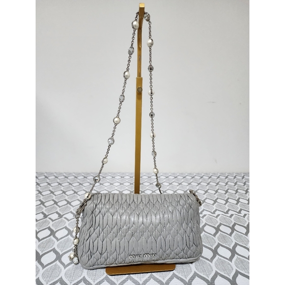 Miu Miu Matelasse Crystal Embellished Shoulder Bag Ash - Picture 3 of 16